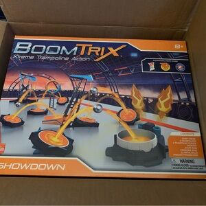 Boom Trix Stem learning Toy Showdown Trampoline Action Playset - Orange/Blue